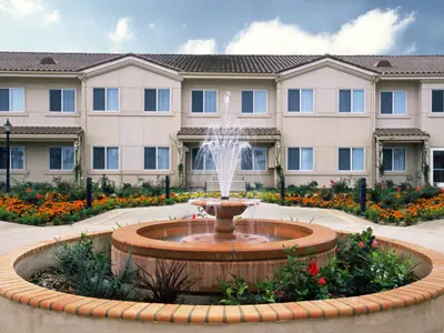 Vintage Cerritos building and courtyard fountain